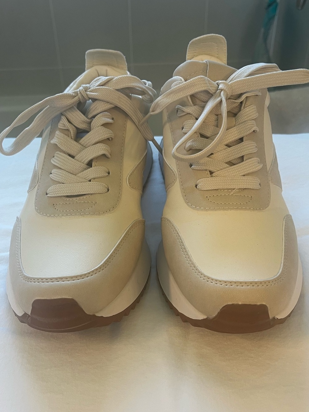 Dolce Vita Ivory and Light Taupe Platform Sneakers womens 8.5